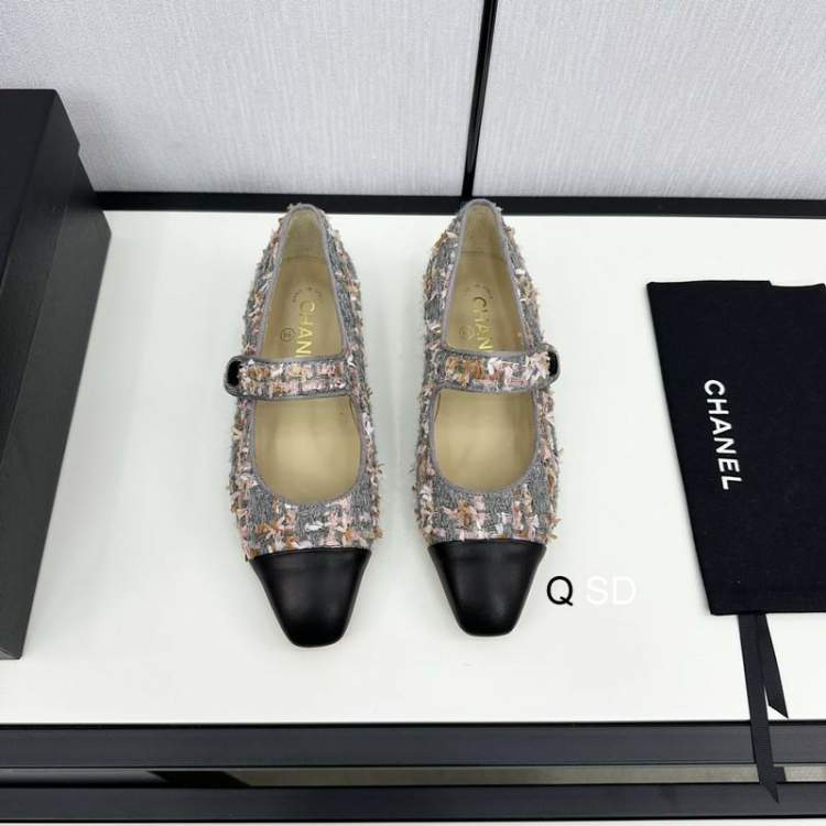 Picture of Chanel Shoes _SKUChanelsz35-40SD05232659